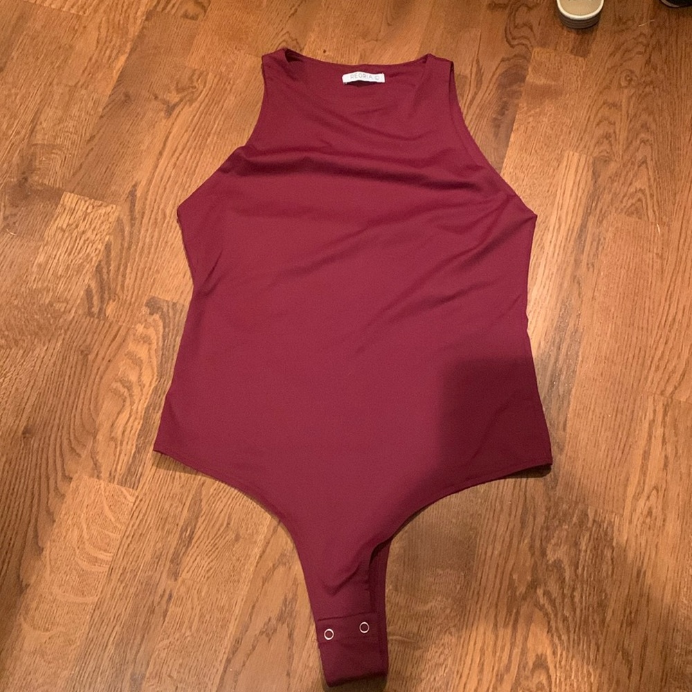 Sleeveless bodysuit